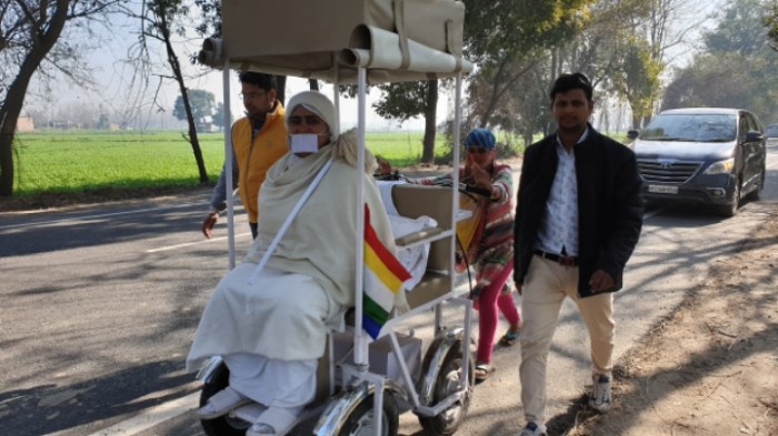 17cbe451f3d4c63445adae77b7a6419ab40957fe