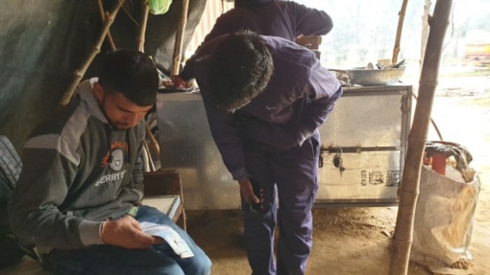 c099af65e44239ee1c7a836b5f02bffa868d162e