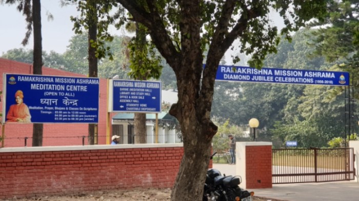 daa5fff59d819d62d122bebcee6b8169d2bba2c9