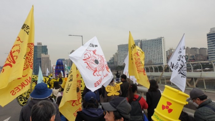 8e72edc0d33d30d32be7e05bb7ba5b025a0abf55