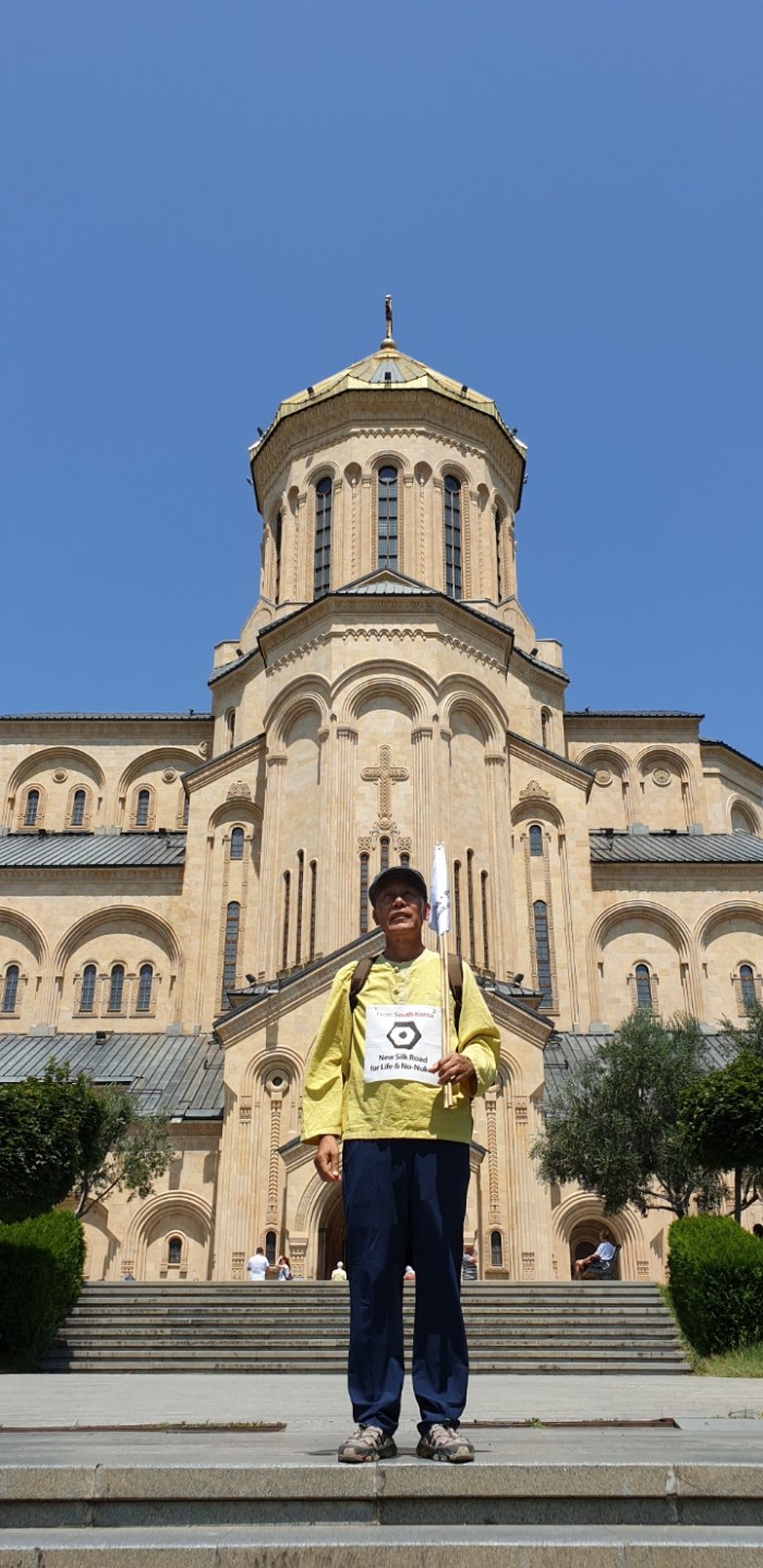 04af597d2640d33c3a3c48cb7df7ebb6c91d5d28