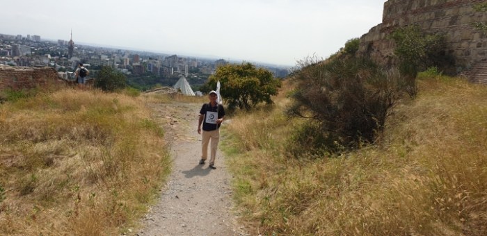 427303fe05218c96fd69506ae1c5b2e827e37329