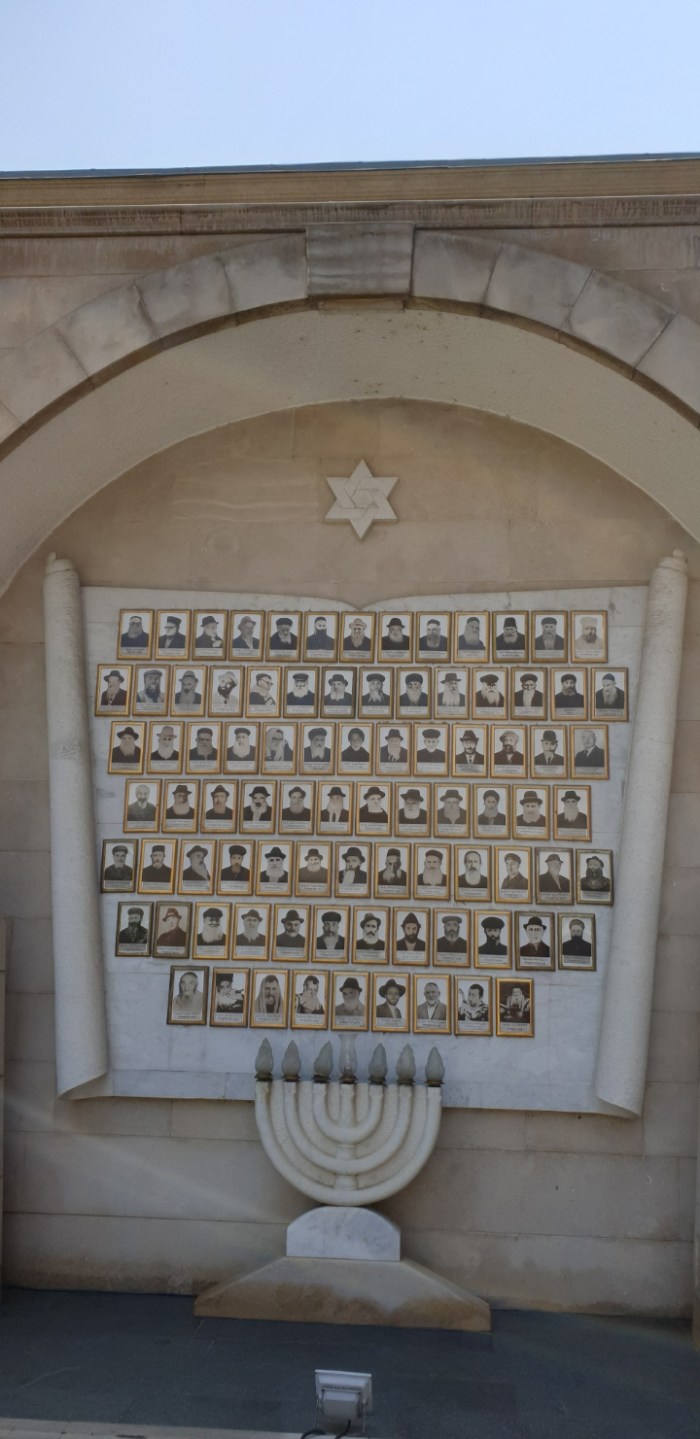 64b7d6dfcd208bc113ff10351006a0362484a9f7