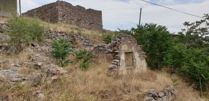 8a5818213a4f484c22840716e8f94f2ee5438159