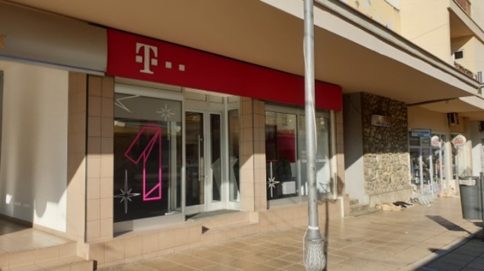 1bdddb8fac4309cfddf3619eb9221b0e3133f491