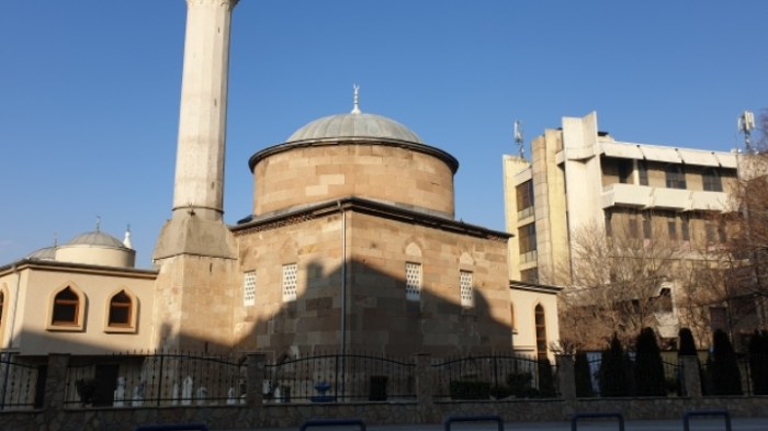 e7c941062521bc2c9831b6b3fdf8b474c0e22c37