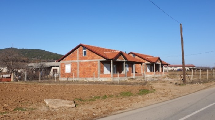 f118ab92da1d92cec81246cd5cf5bb30ca404774