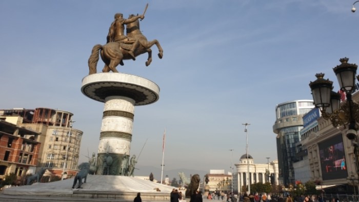 f65eb619d7b6395f69e1b0d713e871e71f656154