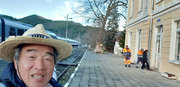 085896ea07b7ecc1cfe90d5fd034a1a03cf78de9