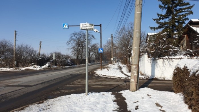 2f4980839617e1a771e5499f0b1cdb8e1b8c95cb