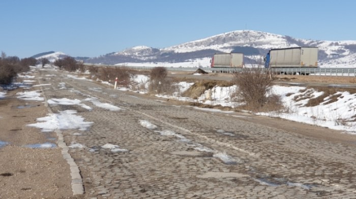 73081182f6a87de01bf639643693f33f27d23653