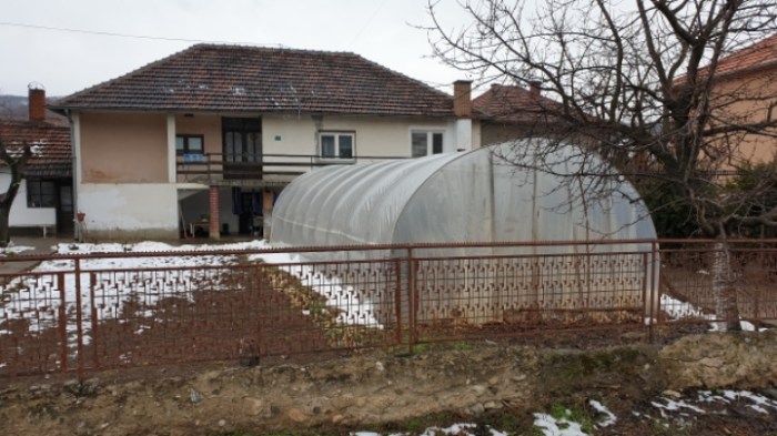 8f6bc0cc4da432e7fda6cdef8442439af54bdadd