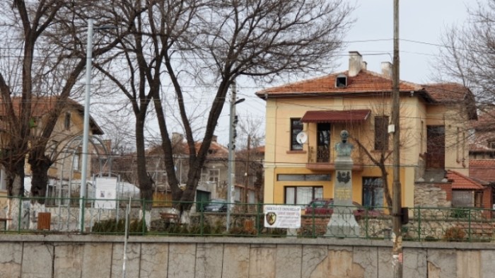 b844ab3da4980d55b1d716a2bdf43f6bc8526f58