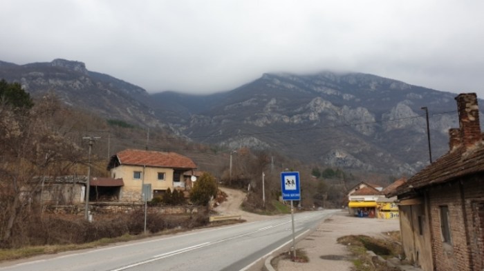 f46f742440a379621e659f5a591ba066f4608664